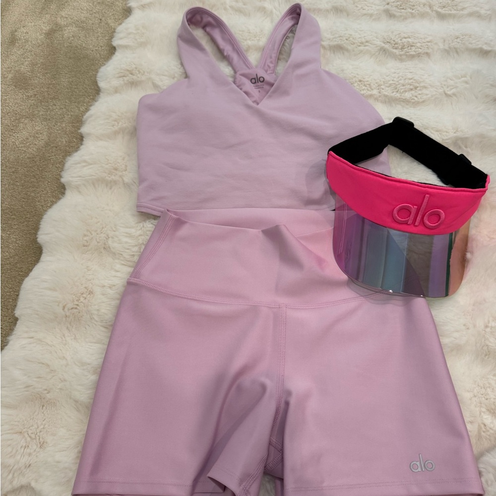 ALO Yoga Mauve Activewear Top